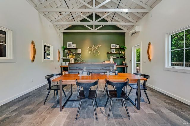 125 Cristo Ln, Santa Rosa, CA 95409