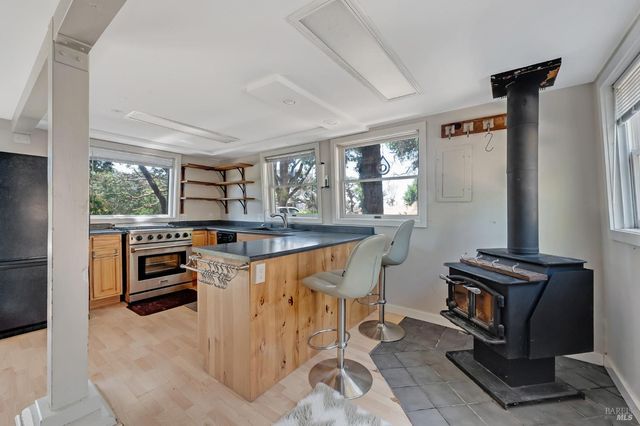 125 Cristo Ln, Santa Rosa, CA 95409