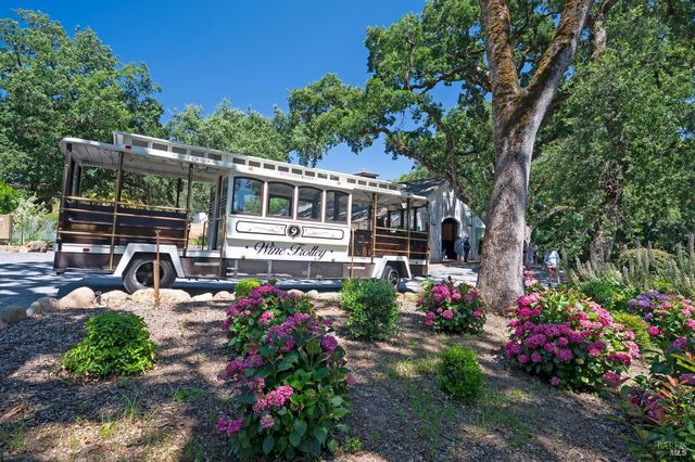 125 Cristo Ln, Santa Rosa, CA 95409