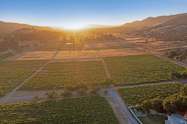 125 Cristo Ln, Santa Rosa, CA 95409