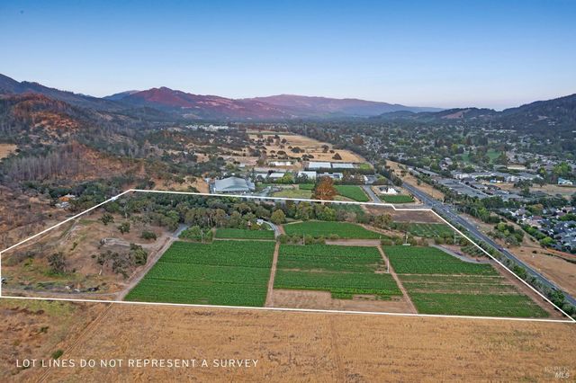 125 Cristo Ln, Santa Rosa, CA 95409