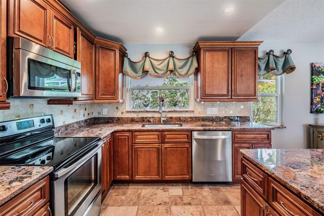 1620 POLO CLUB DRIVE, Tarpon Springs, FL 34689