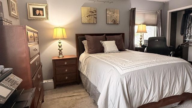 345 Oconnor Road, North Babylon, NY 11703
