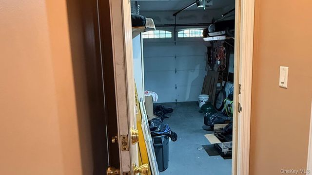 345 Oconnor Road, North Babylon, NY 11703