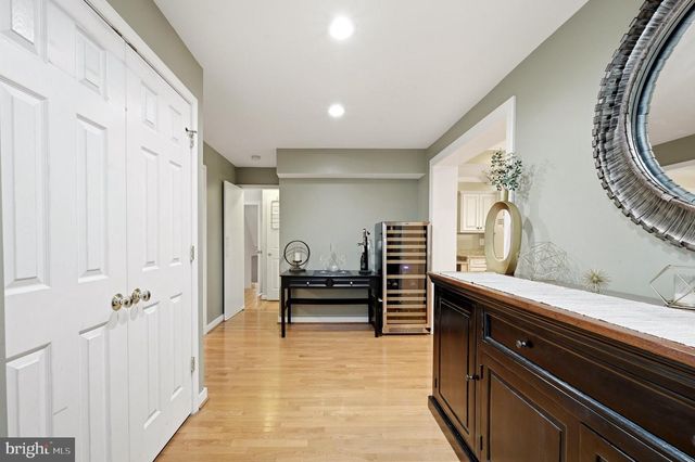 1825 DALMATION DR, Mclean, VA 22101