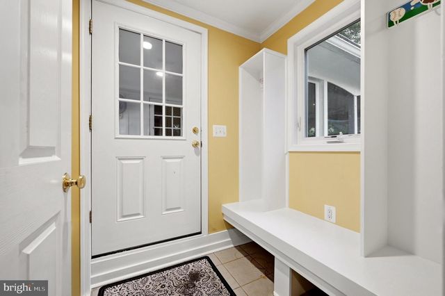 1825 DALMATION DR, Mclean, VA 22101