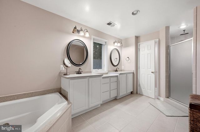 1825 DALMATION DR, Mclean, VA 22101