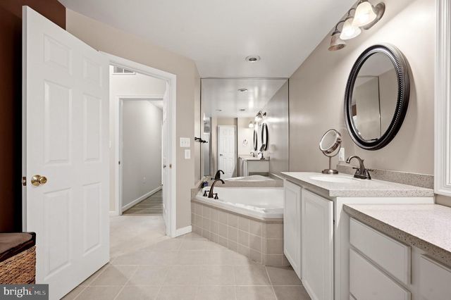 1825 DALMATION DR, Mclean, VA 22101