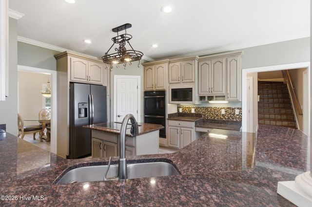 516 Long Point Road, Chocowinity, NC 27817