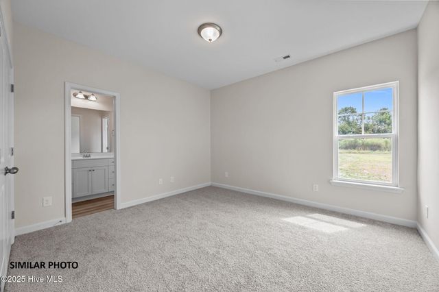 1109 Lunenburg Place, Jacksonville, NC 28540