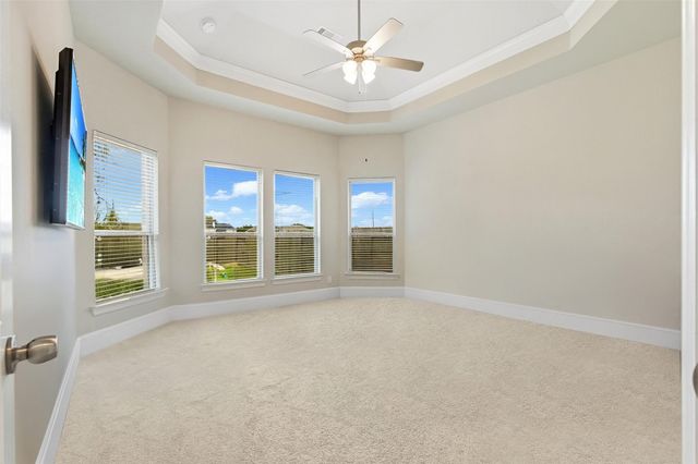 8915 Forest Side Drive, Missouri City, TX 77459