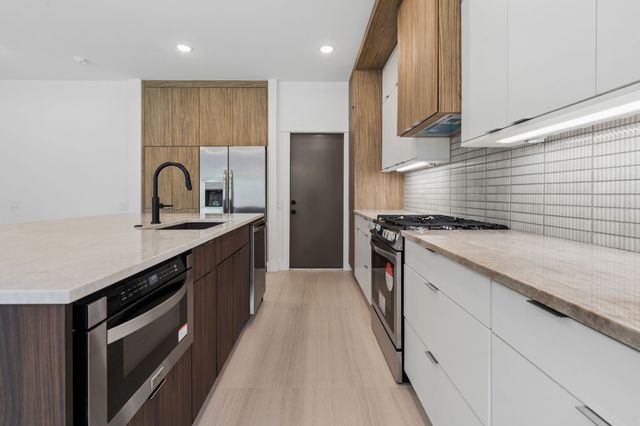 416 S Elm Street, Sherman, TX 75090