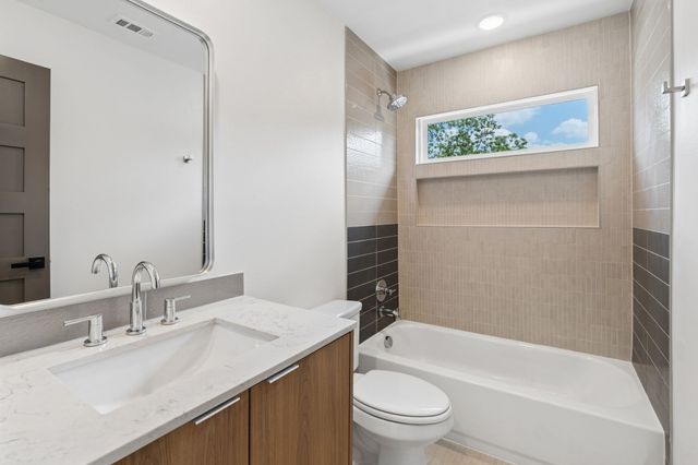 416 S Elm Street, Sherman, TX 75090