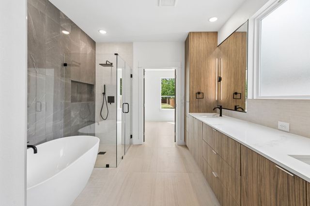 416 S Elm Street, Sherman, TX 75090