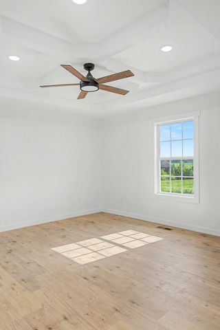 137 Martha Circle, Lafayette, TN 37083