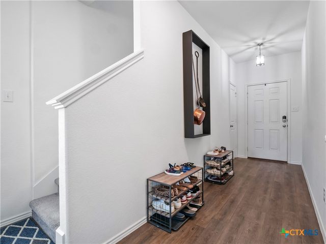 109 Comet Drive 3J, Jarrell, TX 76537