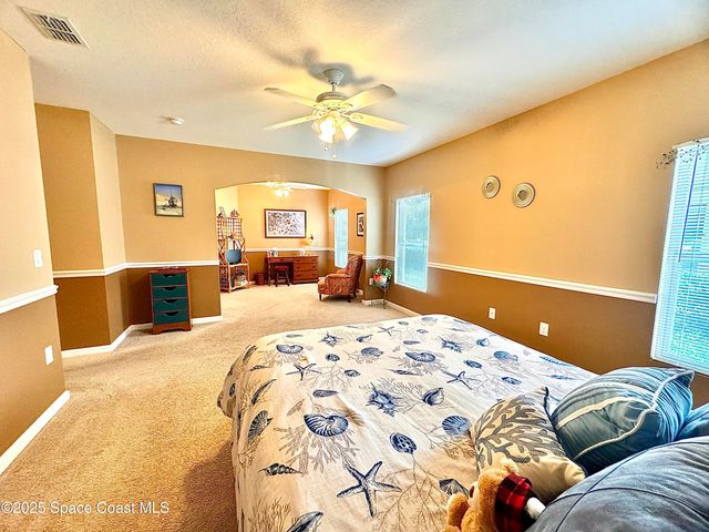 217 Briarcliff Circle, Sebastian, FL 32958