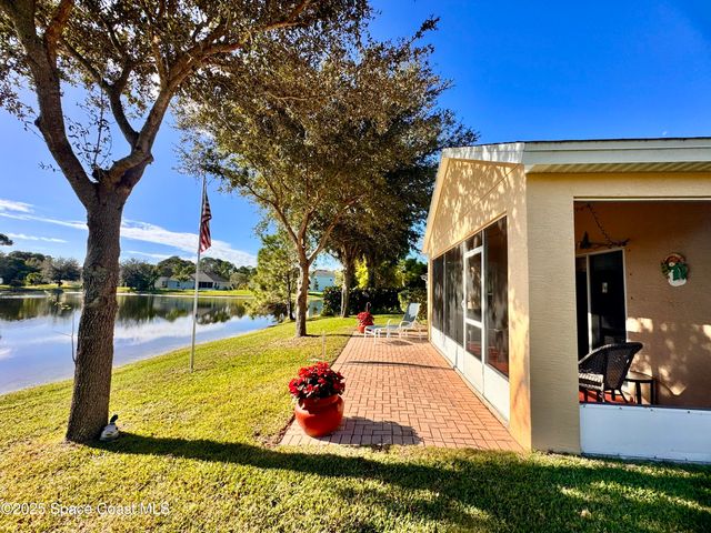 217 Briarcliff Circle, Sebastian, FL 32958