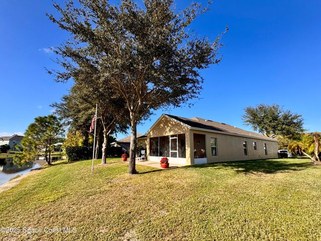 217 Briarcliff Circle, Sebastian, FL 32958