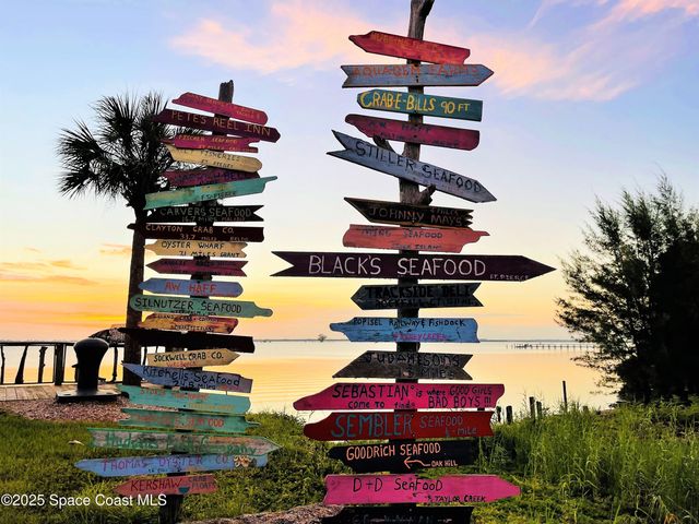 217 Briarcliff Circle, Sebastian, FL 32958