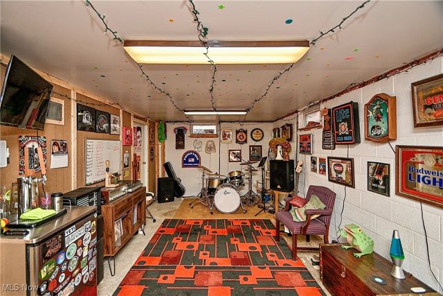 1199 Iona Avenue, Akron, OH 44314