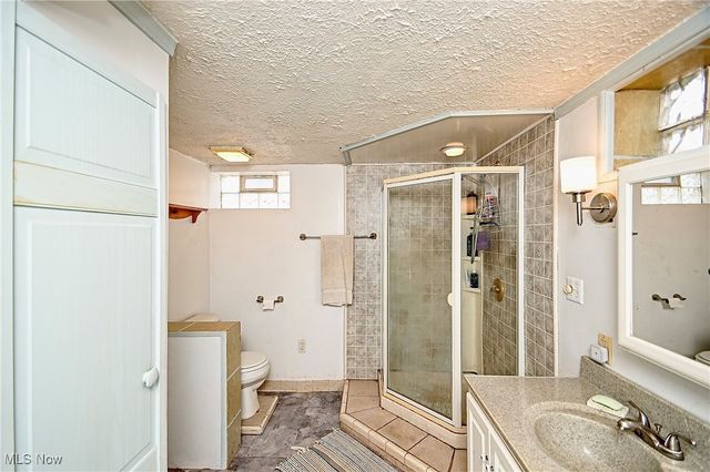 1199 Iona Avenue, Akron, OH 44314