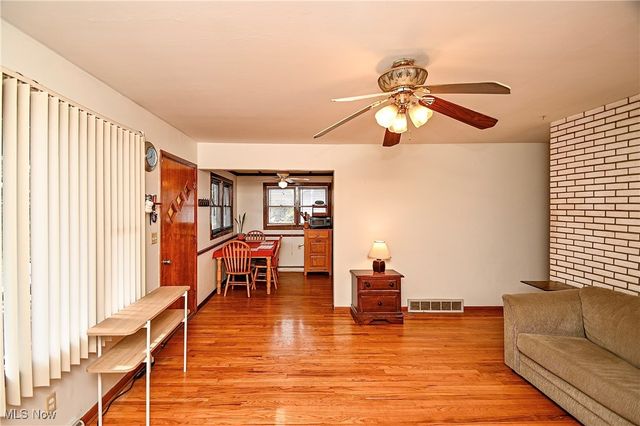 1199 Iona Avenue, Akron, OH 44314