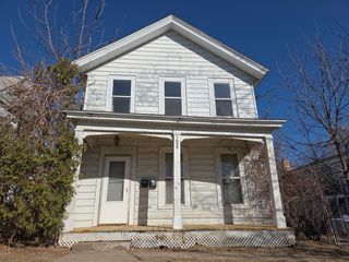 1608 E 12th Street, Davenport, IA 52803