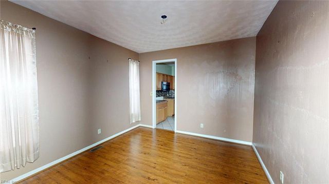 605 County ST, Suffolk, VA 23434