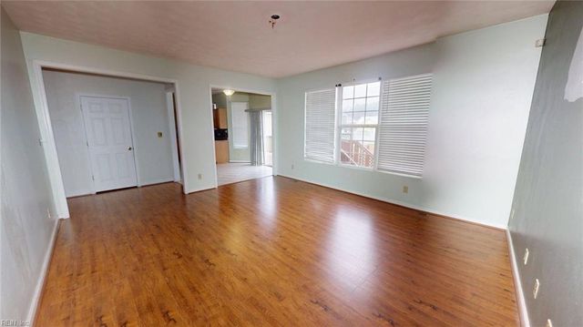 605 County ST, Suffolk, VA 23434