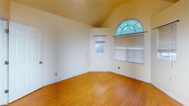 605 County ST, Suffolk, VA 23434