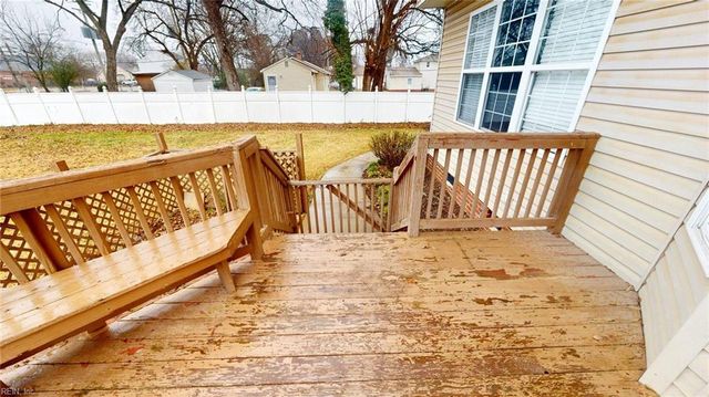 605 County ST, Suffolk, VA 23434