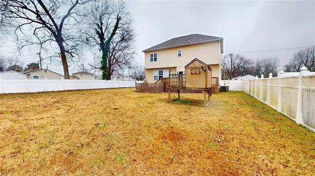 605 County ST, Suffolk, VA 23434