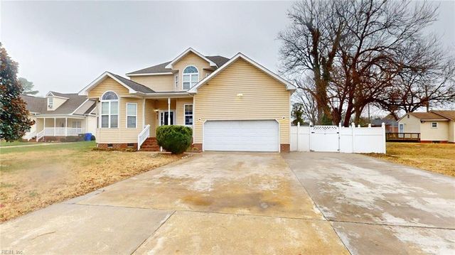 605 County ST, Suffolk, VA 23434