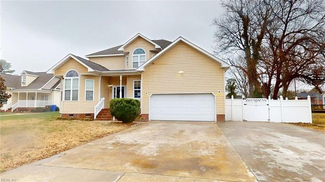 605 County ST, Suffolk, VA 23434