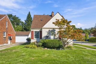 23800 Buckingham Street, Dearborn, MI 48128