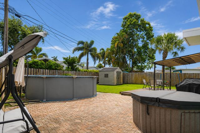 2395 Edgewater Drive, West Palm Beach, FL 33406