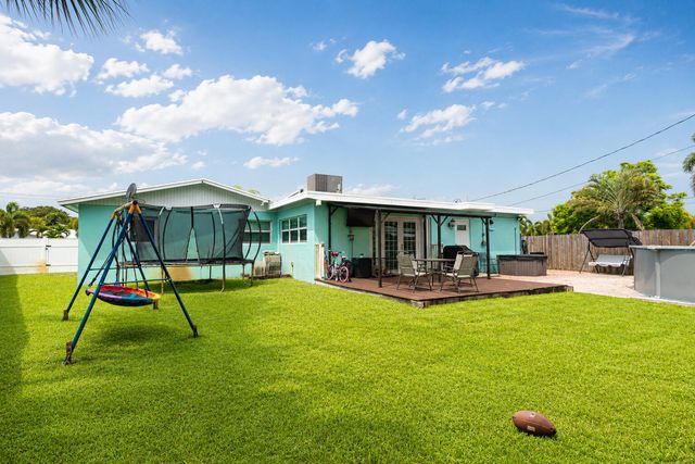 2395 Edgewater Drive, West Palm Beach, FL 33406