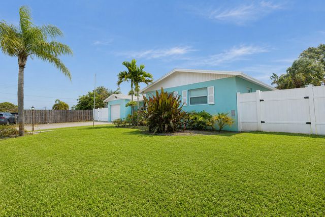2395 Edgewater Drive, West Palm Beach, FL 33406