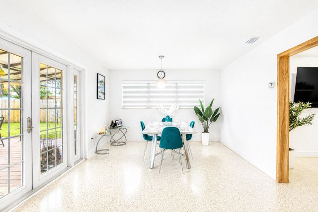 2395 Edgewater Drive, West Palm Beach, FL 33406