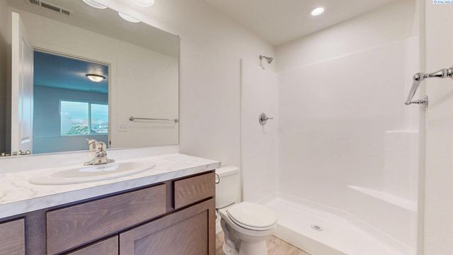 4750 W Quinault Place, Kennewick, WA 99336