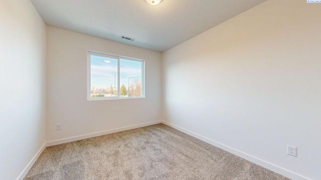 4750 W Quinault Place, Kennewick, WA 99336