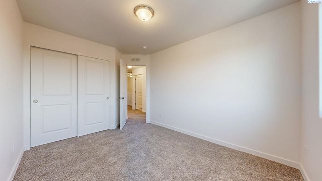 4750 W Quinault Place, Kennewick, WA 99336