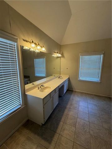 11660 Vista Forest Drive, Alpharetta, GA 30005