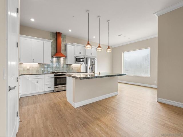 10616 Via Tiglio, Lakeside, CA 92040