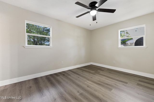 2617 State Street, Gautier, MS 39553