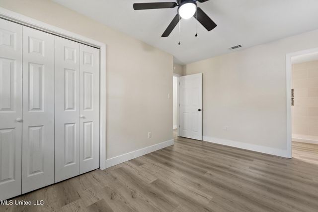 2617 State Street, Gautier, MS 39553