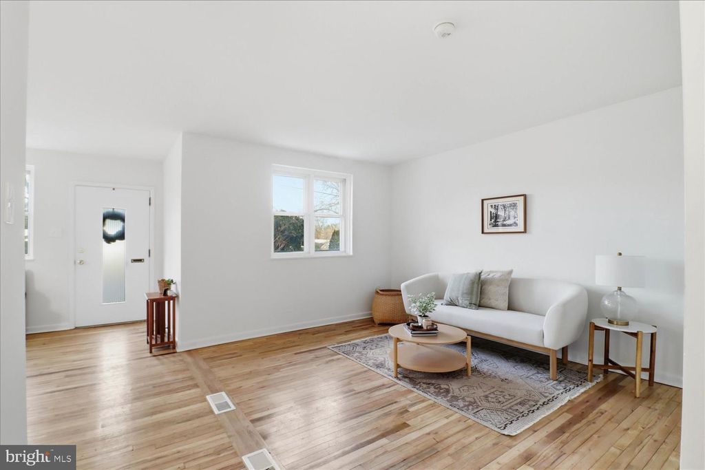 218 HERSHEY AVE, Lancaster, PA 17603