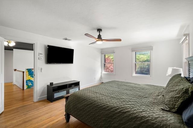 6 Lexington Cir, Holden, MA 01520