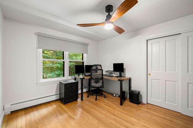 6 Lexington Cir, Holden, MA 01520